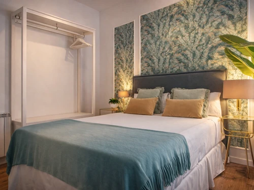 Apartment Madrid, 2 bedrooms, 6 persons - photo_1011773852245