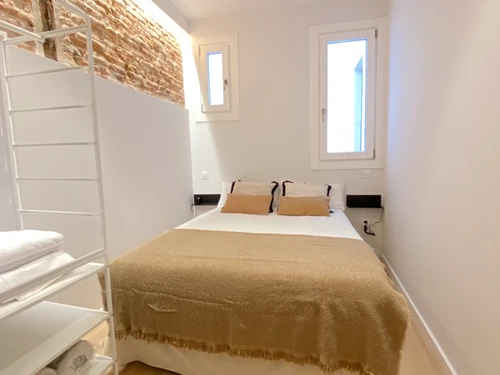 Studio Madrid, studio flat, 4 persons - photo_1011773852539