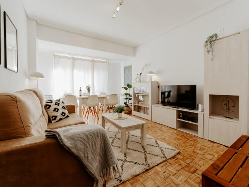 Apartamento Logroño, 3 dormitorios, 8 personas - photo_1012213070386