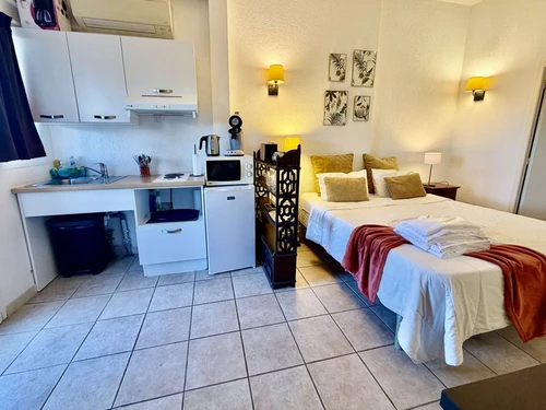 Apartment Saint-Florent, studio flat, 2 persons - photo_1011620841626