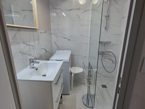 Studio Aix-les-Bains, 1 pièce, 2 personnes - photo_18598541329