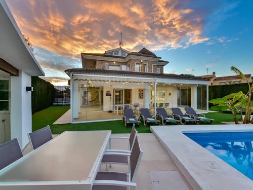 Villa Calp, 5 Schlafzimmer, 10 Personen - photo_1011874970684