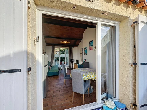 Apartment LA MADRAGUE, 2 bedrooms, 4 persons - photo_1012225028435