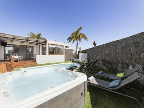 Villa Tías, 4 pièces, 6 personnes - photo_1012060982739