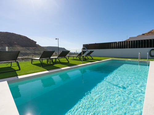 Villa Mogán, 4 bedrooms, 8 persons - photo_1012229492814