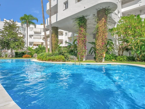 Apartment Marbella, 4 bedrooms, 6 persons - photo_1011874342861
