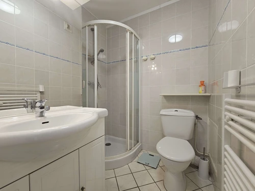 Apartamento Balaruc-les-Bains, estudio, 2 personas - photo_1011868649900