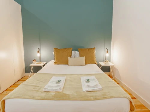 Apartment Porto, 1 bedroom, 2 persons - photo_1012229840148