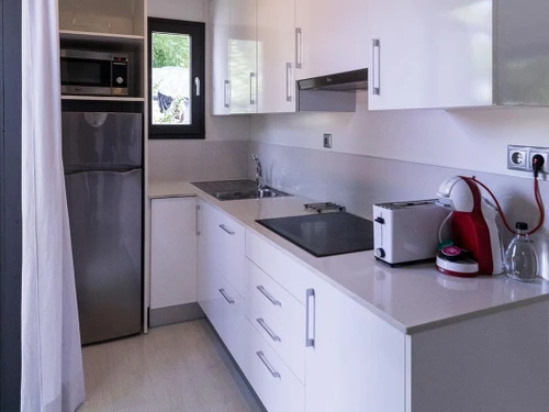 Camping Canet de Mar, 2 bedrooms, 5 persons - photo_1012229903011