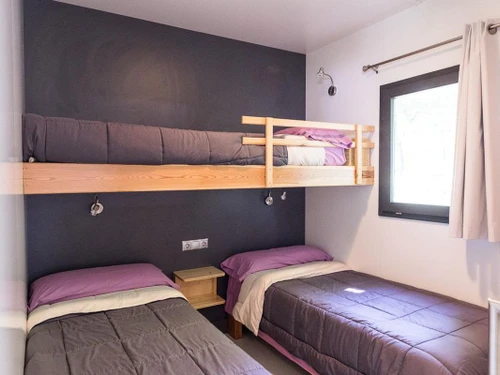 Camping Canet de Mar, 2 bedrooms, 5 persons - photo_1012229903011