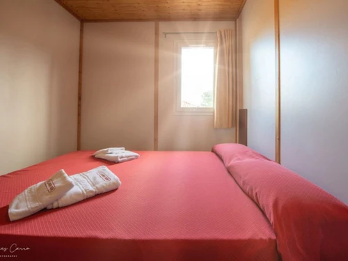 Camping Vilanova i la Geltrú, 2 bedrooms, 6 persons - photo_1012229907645