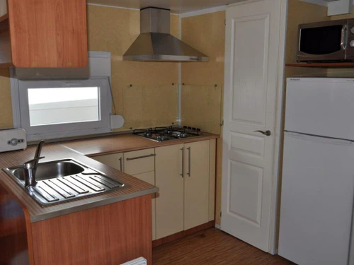 Camping Pals, 3 bedrooms, 6 persons - photo_1012229908053