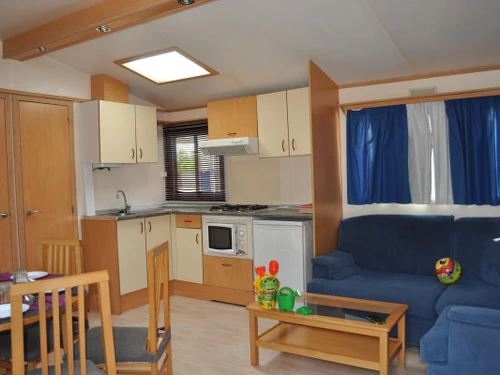 Camping Pals, 3 bedrooms, 6 persons - photo_1012229908053