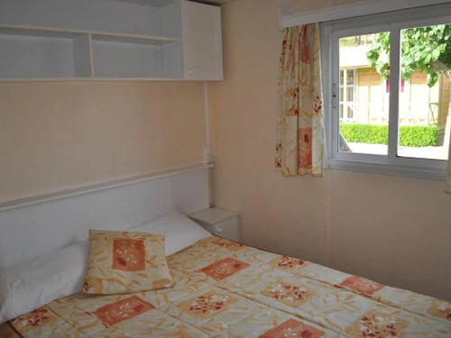 Camping Pals, 3 bedrooms, 6 persons - photo_1012229908053