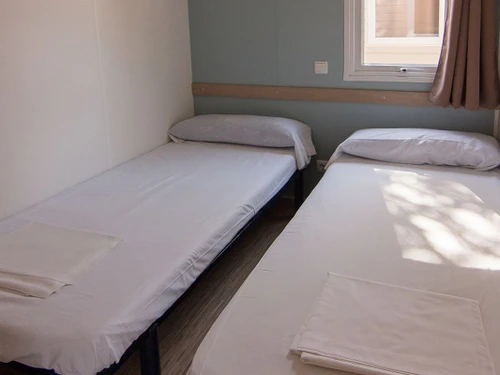 Camping Marbella, 2 bedrooms, 4 persons - photo_1012229910364