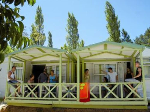 Camping Villecroze, 4 bedrooms, 8 persons - photo_1012229910839