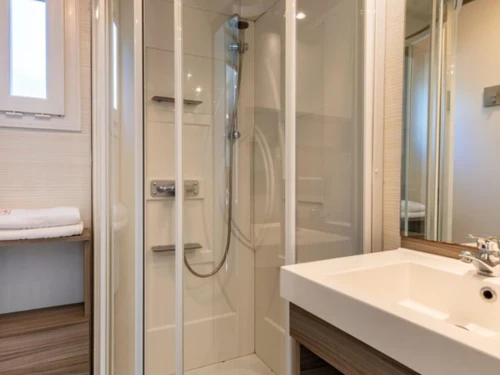 Camping Vilanova i la Geltrú, 3 bedrooms, 6 persons - photo_1012229914045