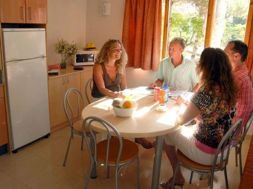 Camping Vilanova i la Geltrú, 2 bedrooms, 6 persons - photo_1012229914981