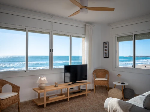 Apartment Torredembarra, 2 bedrooms, 4 persons - photo_19719906375