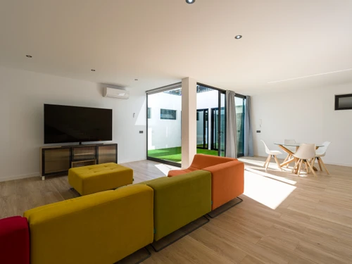 Villa Mogán, 4 bedrooms, 8 persons - photo_1012229492814