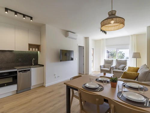 Apartamento Benicasim, 2 dormitorios, 6 personas - photo_1011745262191