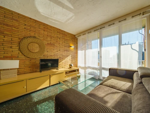 Apartamento Malgrat de Mar, 3 dormitorios, 5 personas - photo_18949378936