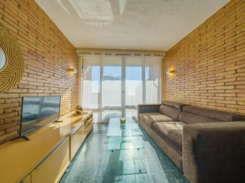 Apartamento Malgrat de Mar, 3 dormitorios, 5 personas - photo_18949378936