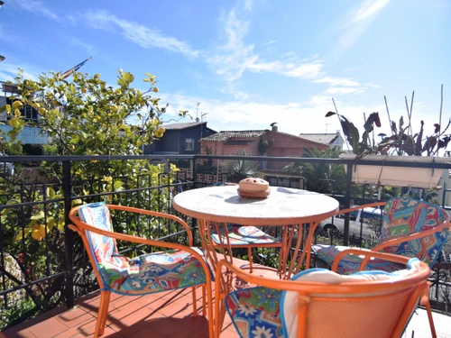 Apartamento Pineda de Mar, 2 dormitorios, 4 personas - photo_18949373574