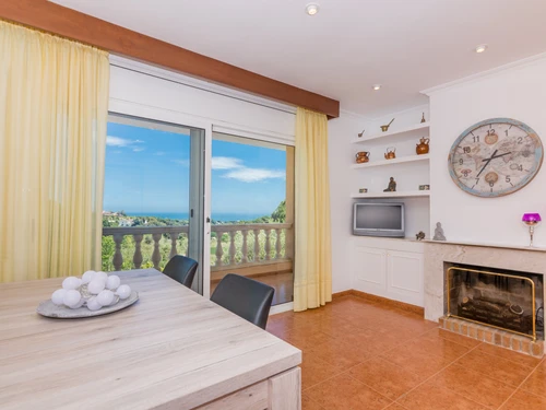 Villa Sant Cebrià de Vallalta, 4 dormitorios, 8 personas - photo_1011680839959