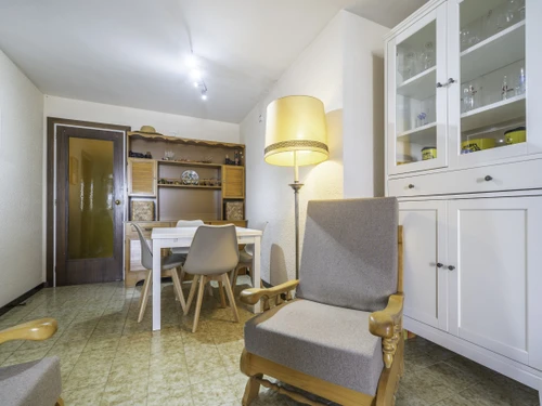 Apartamento Pineda de Mar, 2 dormitorios, 4 personas - photo_1011594447389