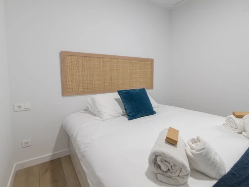 Apartment El Puig de Santa Maria, 2 bedrooms, 4 persons - photo_1012254961450