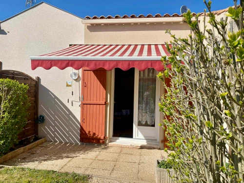 Villa Saint-Vincent-sur-Jard, 1 bedroom, 5 persons - photo_1012264744157