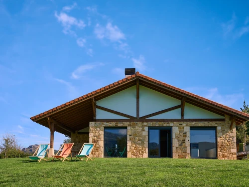 Villa Zeanuri, 3 Schlafzimmer, 8 Personen - photo_1012269649933