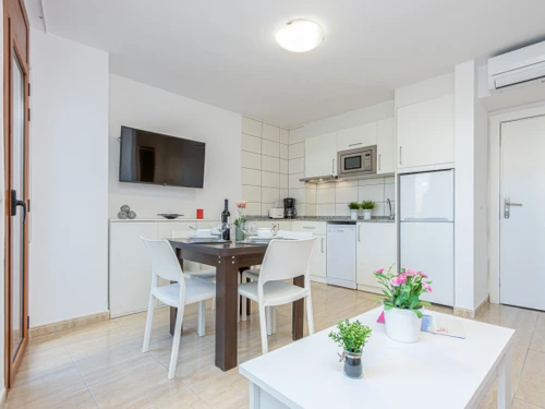 Ferienwohnung Roses, 1 Schlafzimmer, 4 Personen - photo_19081731912