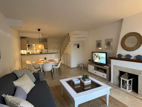 Ferienwohnung Estepona, 2 Schlafzimmer, 4 Personen - photo_1011874763192