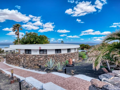 Villa  Famara, 2 bedrooms, 4 persons - photo_1012302940161