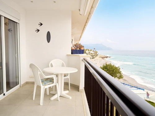 Apartamento Nerja, 2 dormitorios, 4 personas - photo_1012317196504