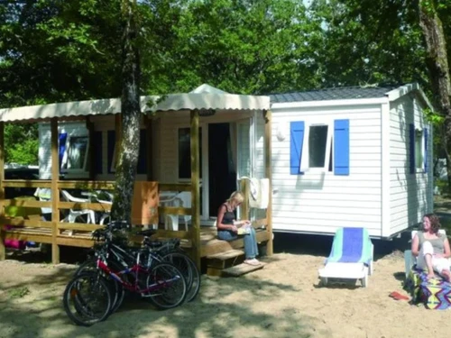 Camping Puy-l'Évêque, 2 bedrooms, 6 persons - photo_1012324199889
