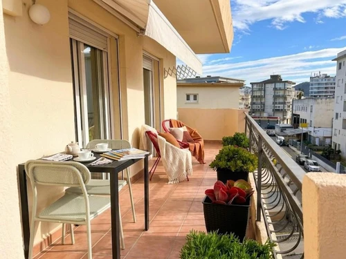 Apartment Roses, 2 bedrooms, 4 persons - photo_1011272292425