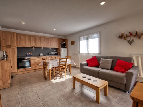 Apartment Verchaix, 1 bedroom, 4 persons - photo_19987496752