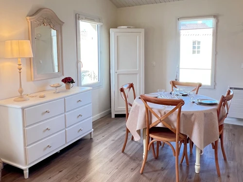 Apartment Saint-Martin-de-Ré, studio flat, 4 persons - photo_1012338005647