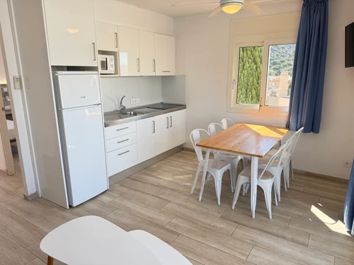 Apartment Roses, 2 bedrooms, 6 persons - photo_18949192382