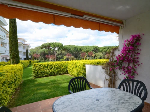 Apartment Pals, 2 bedrooms, 4 persons - photo_1011923812338