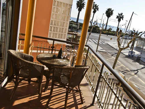 Apartamento La Pineda, 3 dormitorios, 6 personas - photo_1012341002562