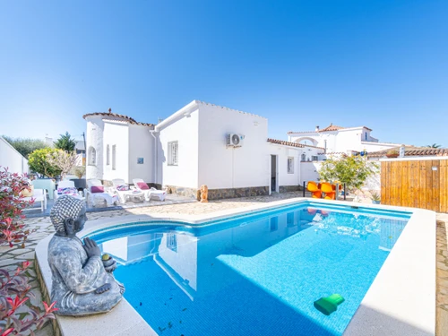 Villa Ampuriabrava, 4 dormitorios, 8 personas - photo_1011836181392