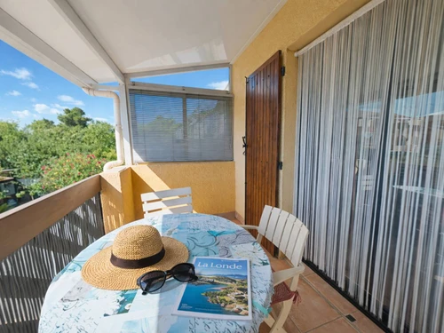 Apartment La Londe-les-Maures, studio flat, 3 persons - photo_1012077507697