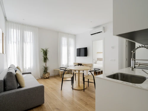 Ferienwohnung Madrid, 2 Schlafzimmer, 5 Personen - photo_1012364387960