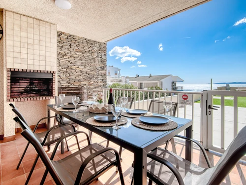 Apartment Roses, 3 bedrooms, 6 persons - photo_1012078411717