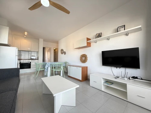 Apartment Roses, 2 bedrooms, 4 persons - photo_1012237067294