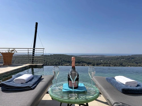 Villa Ollioules, 6 pièces, 11 personnes - photo_1012288782527